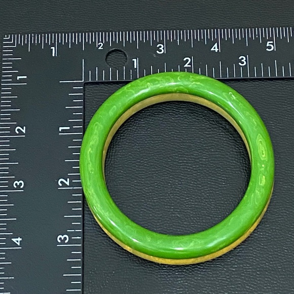 Vintage Green & Yellow Swirl Marbled Bakelite Bangle Bracelet Set - Picture 10 of 12